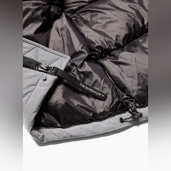 ARITZIA  The Super Puff™ Shorty Reflective - Picture 15 of 15